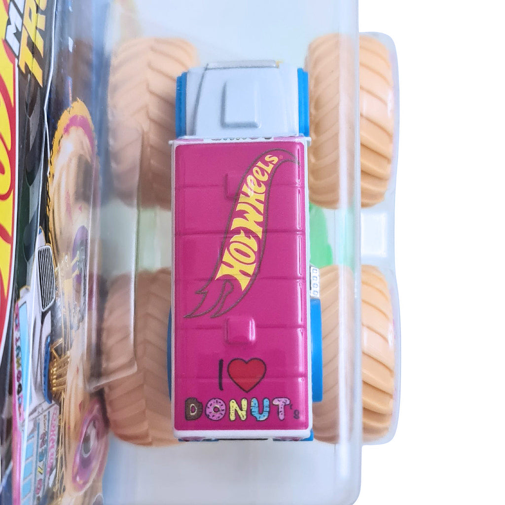 Hot Wheels Monster Truck 1:64 | HW Dozen Delivery - White (JDP94)