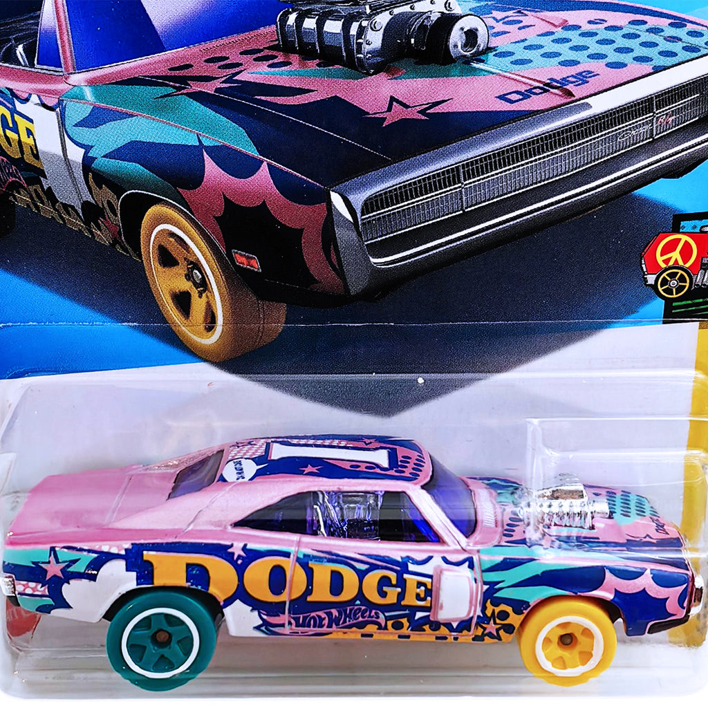 Hot Wheels HW ART CARS | '70 Dodge Charger R/T - Pink (108/250)