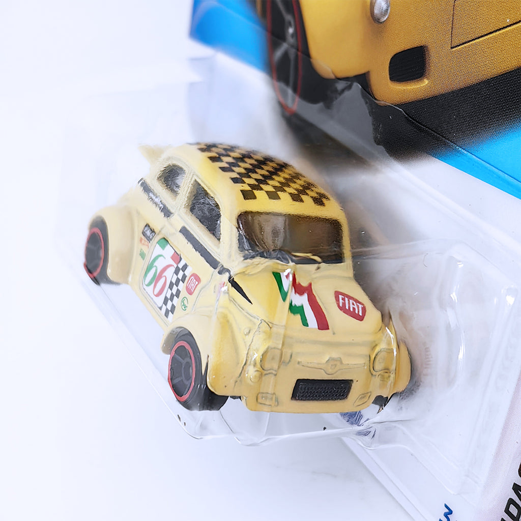Hot Wheels COMPACT KINGS - '60s Fiat 500D Modificado