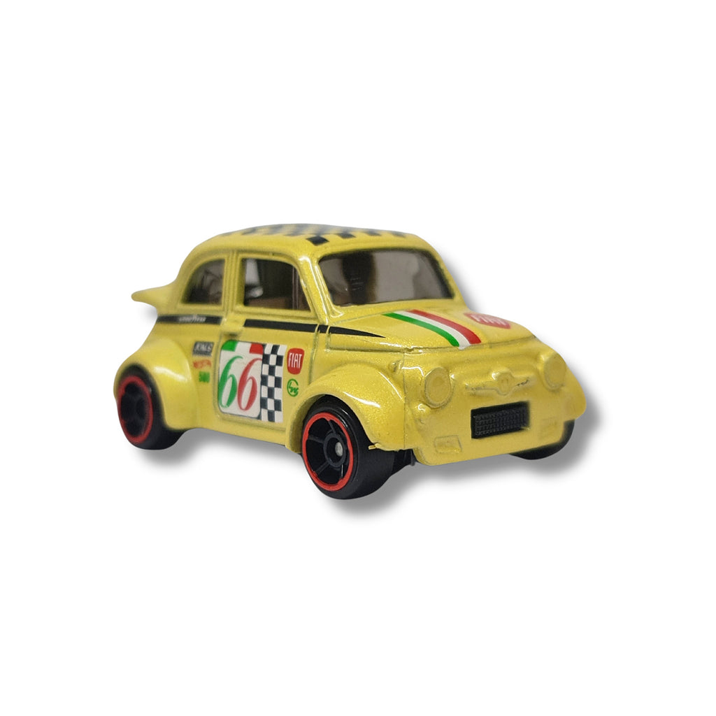 Hot Wheels COMPACT KINGS - '60s Fiat 500D Modificado