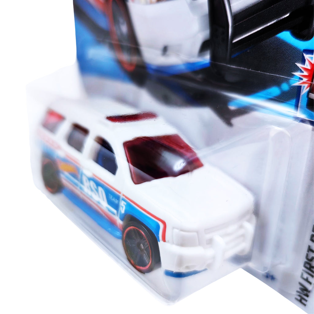 Hot Wheel HW FIRST RESPONSE - '07 Chevy Tahoe - White