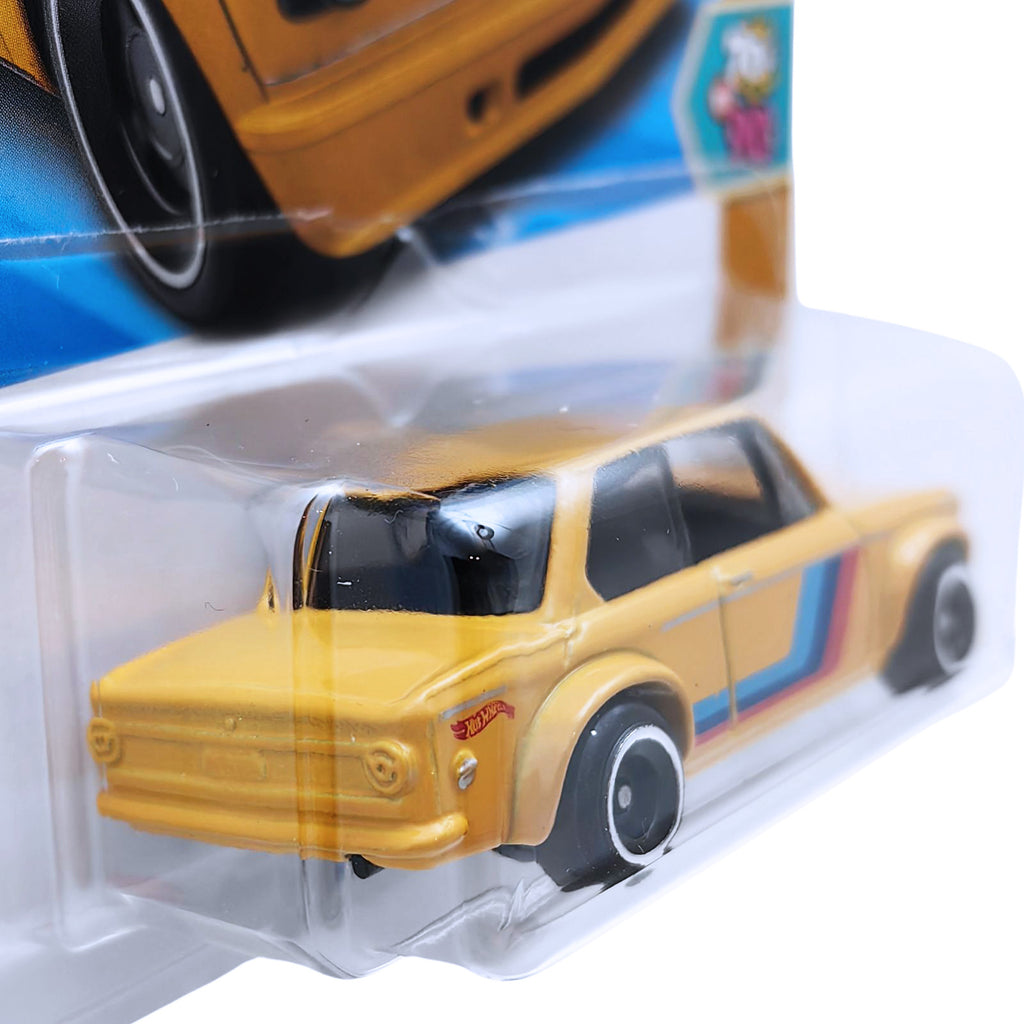 Hot Wheels HW '70S VS '90S | BMW 2002 -Yellow (77/250)
