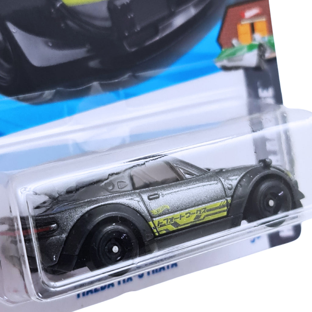 Hot Wheels HW DREAM GARAGE | Mazda MX-5 Miata - Gunmetal (1/250)