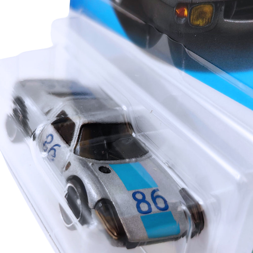 Hot Wheels 1:64 HW EXOTICS - Porsche 904 Carrera GTS
