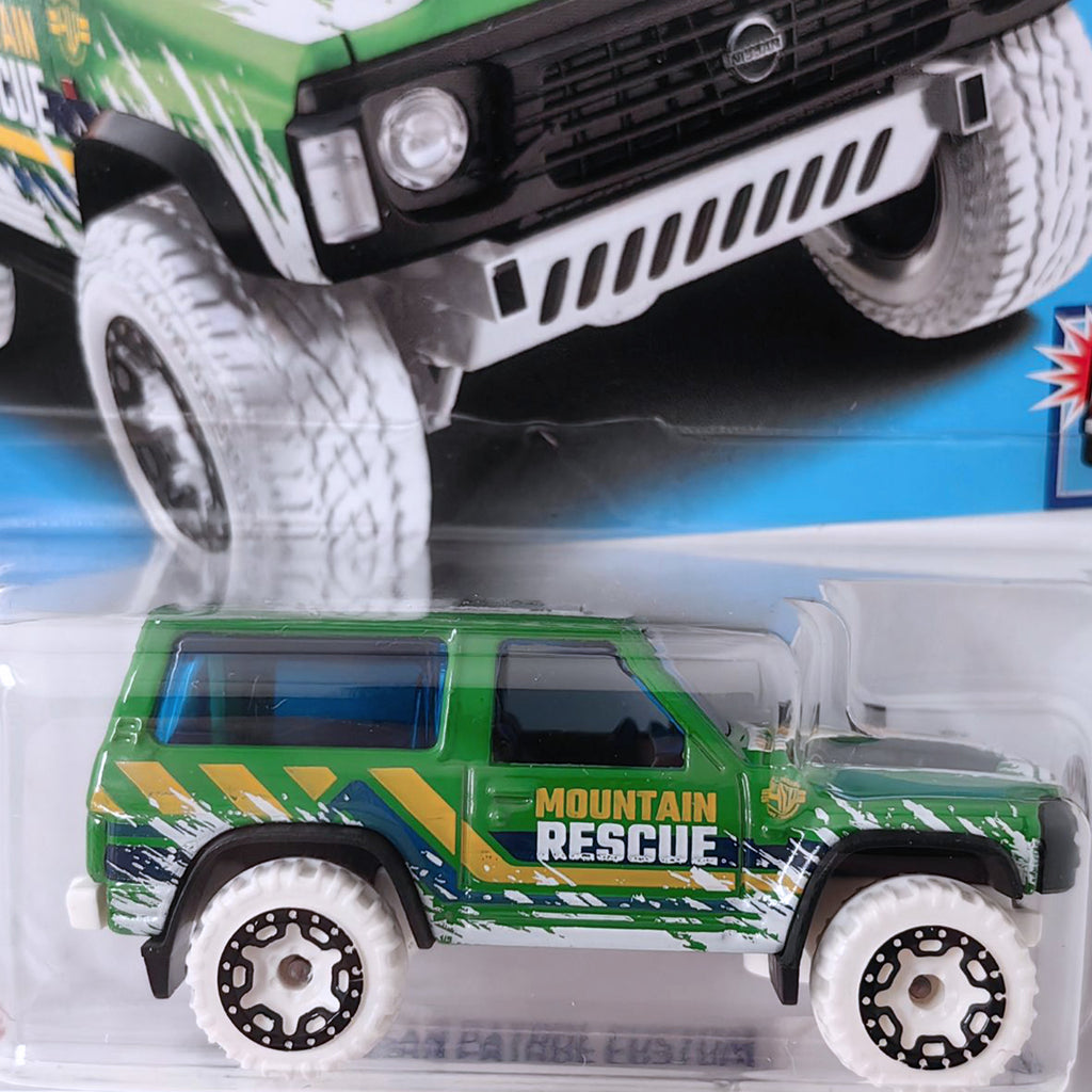 Hot Wheels HW FIRST RESPONSE Mountain Rescue - Nissan Patrol Custom
