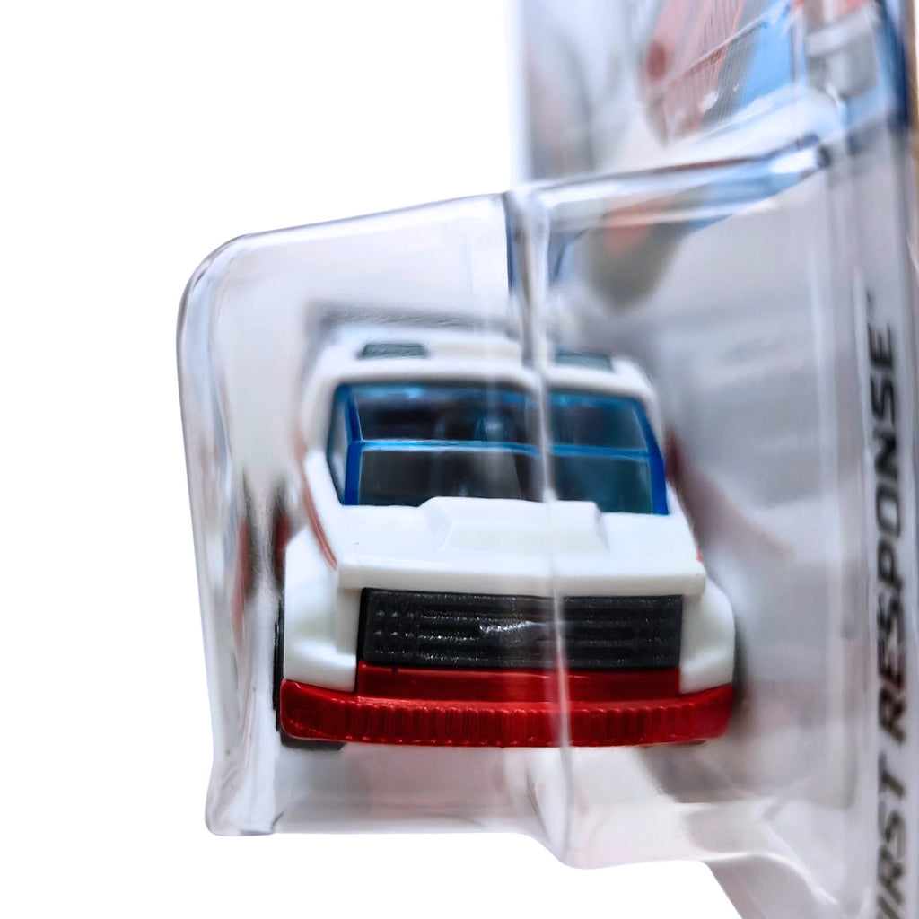 Hot Wheels HW FIRST RESPONSE - Rapid Pulse