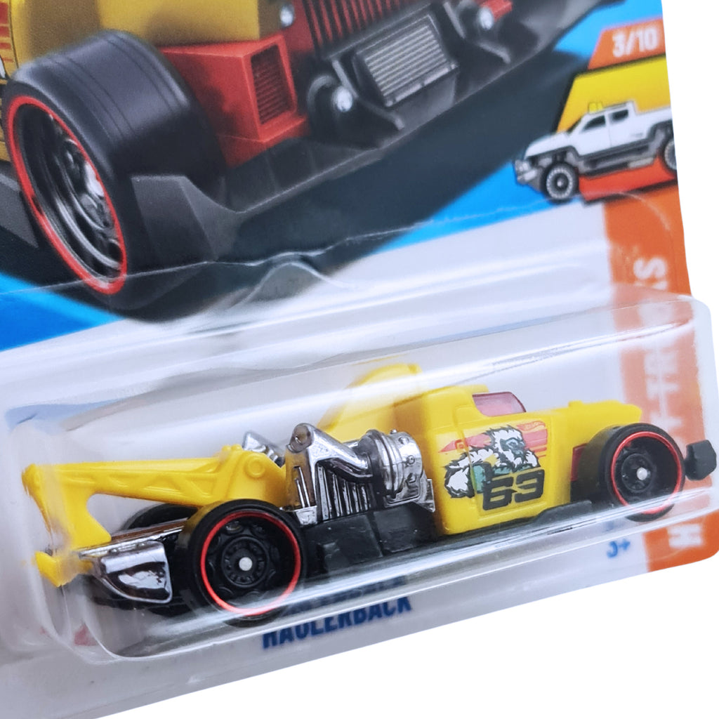 Hot Wheels HW HOT TRUCKS - Haulerback