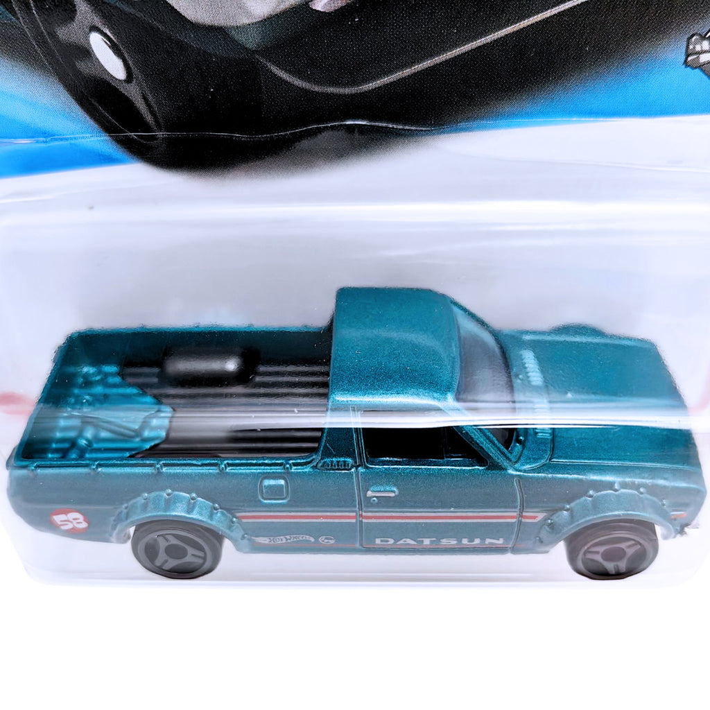 Hot Wheels HW HOT TRUCKS | 1975 Datsun Sunny Truck (B120) - Green (93/250)