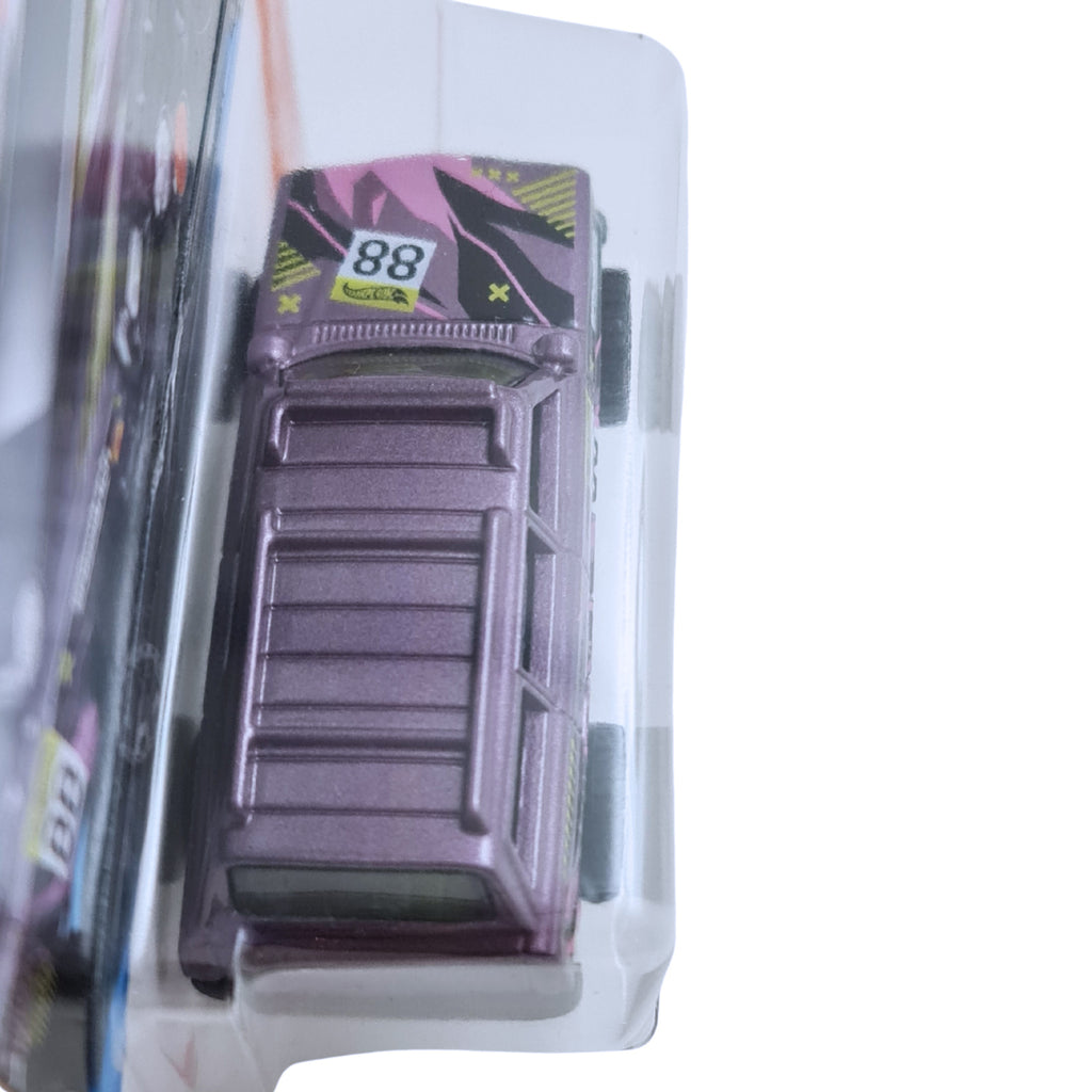 Hot Wheels HW HOT TRUCKS | 1988 Jeep Wagoneer - Purple (44/250)