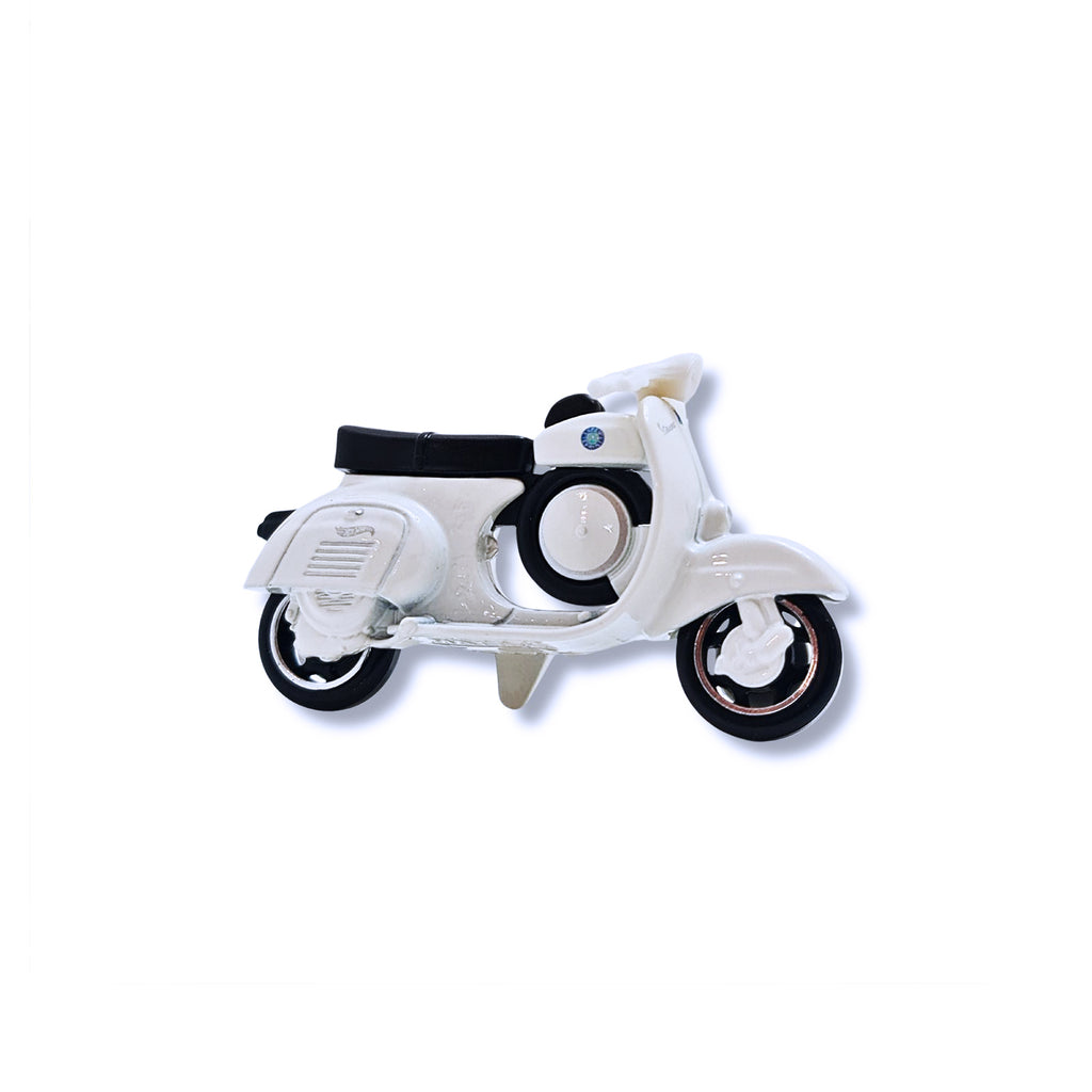 Hot Wheels HW MOTO | Vespa 90 SS Super Sprint (1966) - White (177/250) LOOSE