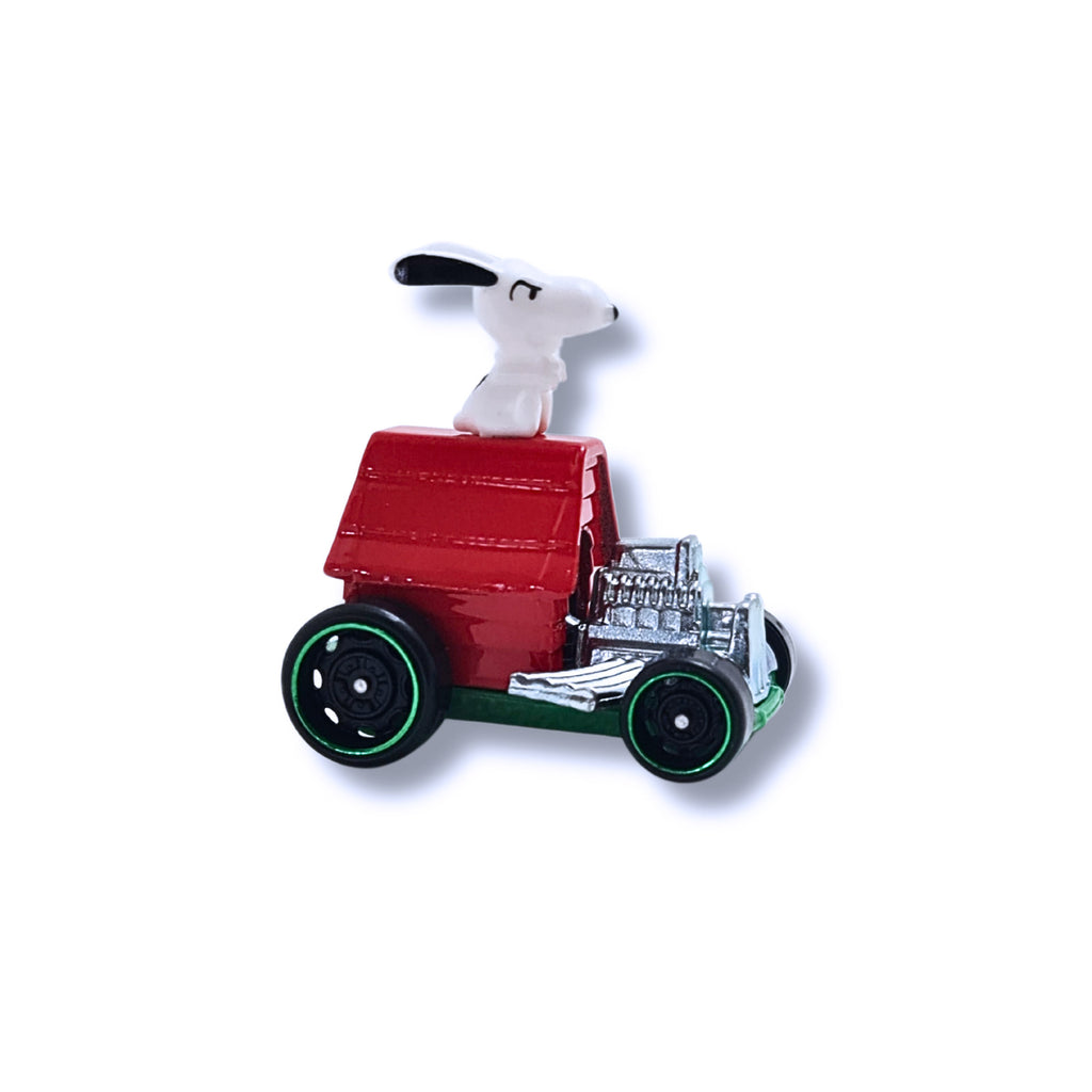 Hot Wheels HW SCREEN TIME | Snoopy - Red (132/250) Loose