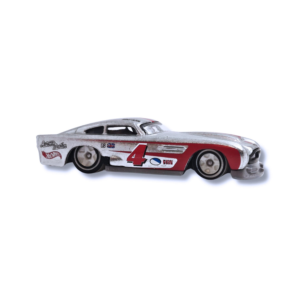 Hot Wheels MUSCLE MANIA | Aston Martin DB4GT High-Speed Edition - Silver.Red (219/250)