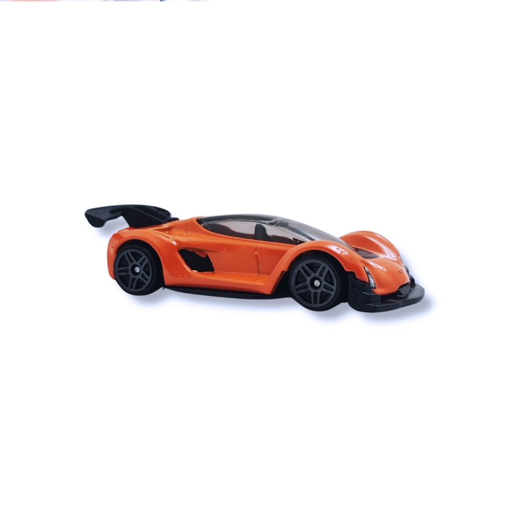Hot Wheels PEAK PURSUIT | Czinger 21C - Orange (192/250) LOOSE