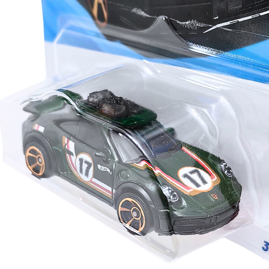 Hot Wheels SAFARI MODE | Porsche 911 Rallye - Green (154/250)