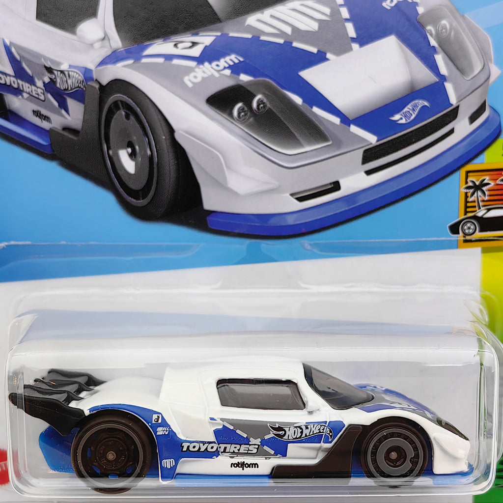 Hot Wheels HW EXOTICS - Mad Mike Drift Attack