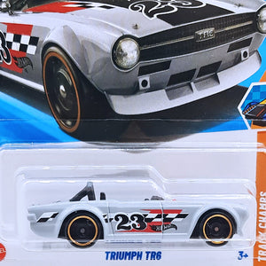 Hot Wheels Track Champs | Triumph TR6 - Grey (249/250)