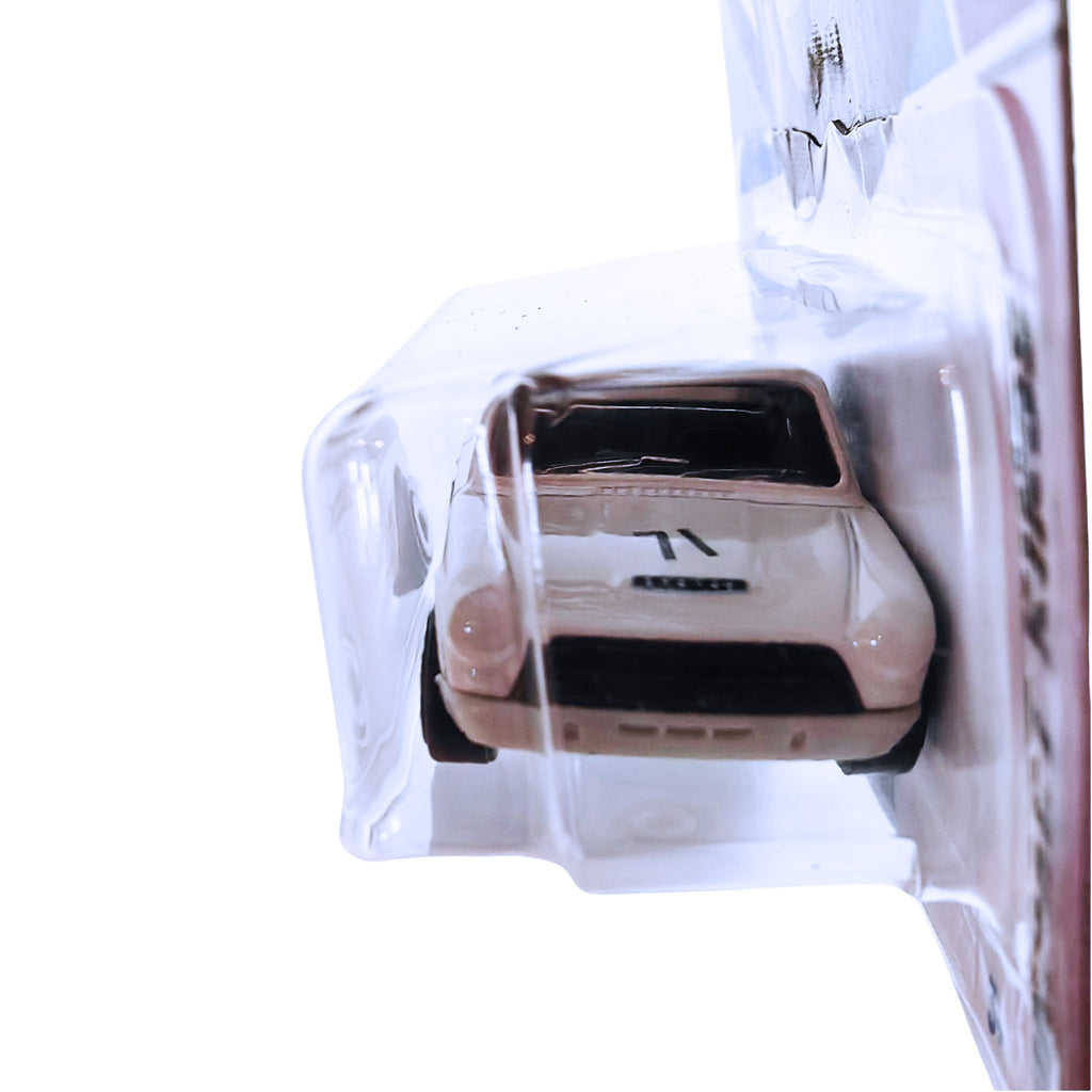 Hot Wheels COMPACT KINGS | Lotus Cortina - Light Grey (213/250)