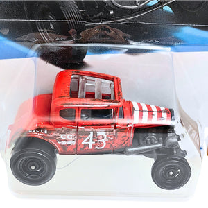Hot Wheels HW DIRT | Ford Model A Custom '31 - Red (140/250)