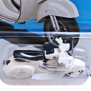 Hot Wheels HW MOTO | Vespa 90 SS Super Sprint (1966) - White (177/250)