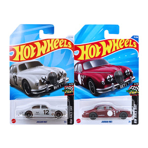 Hot Wheels RACE DAY | Jaguar MK1 