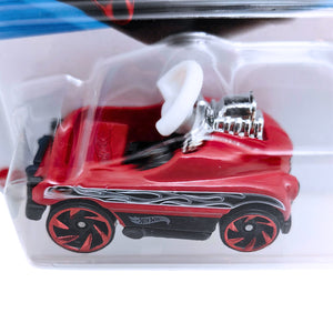 Hot Wheels HW RIDE-ONS | Pedal Driver - Red (95/250)