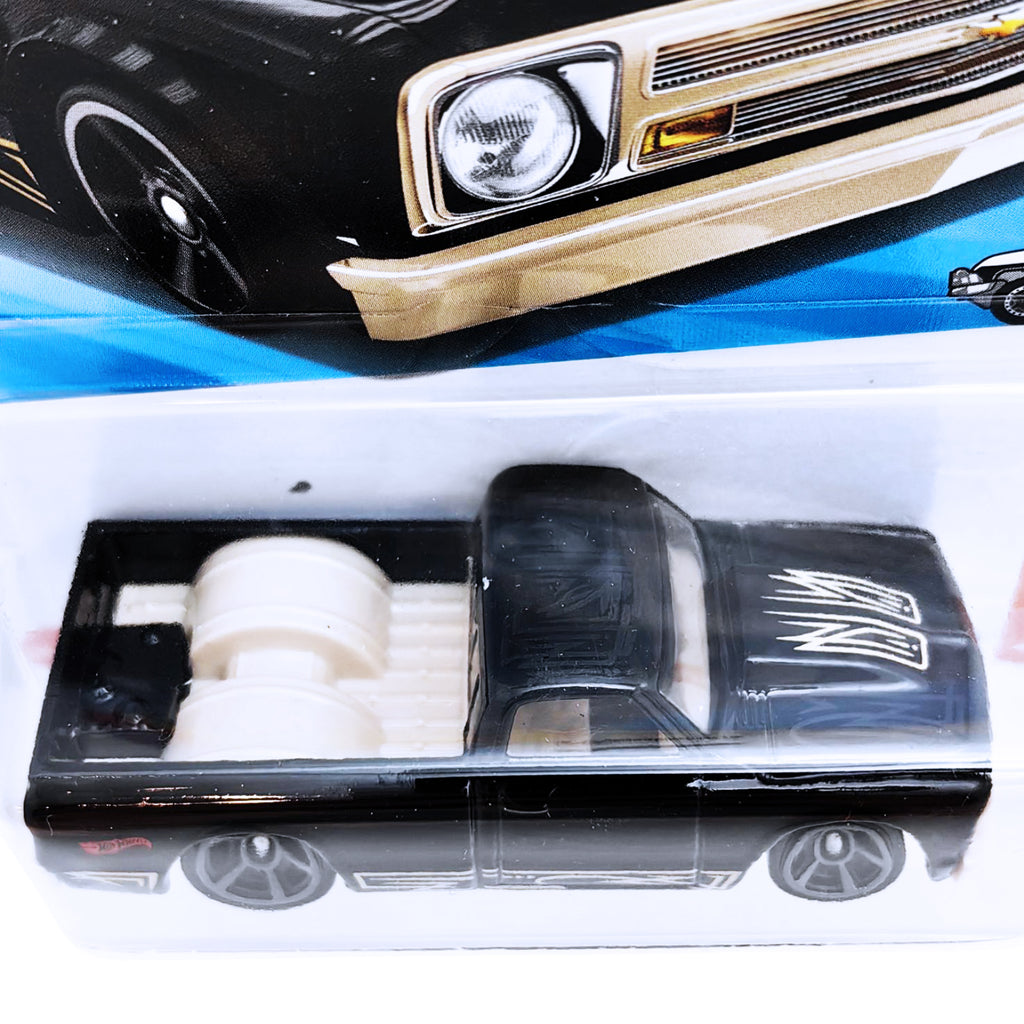 Hot Wheels HW HOT TRUCKS | '67 Chevy C10 - Black (21/250)