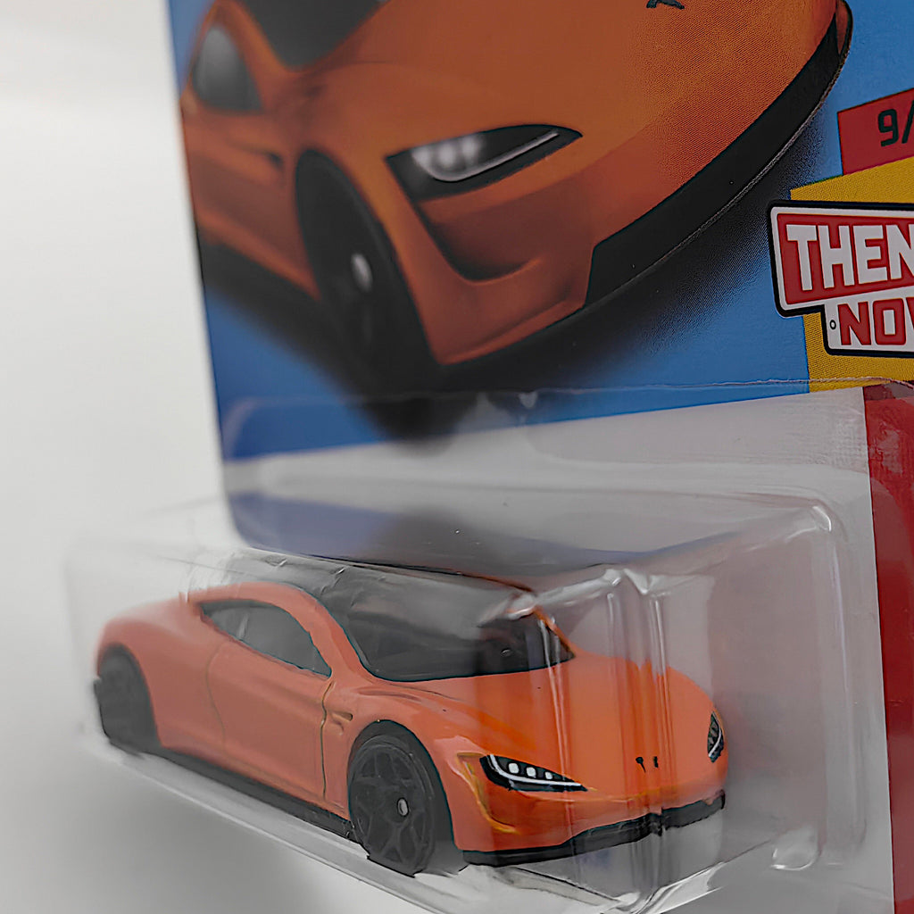Hot Wheels THEN AND NOW - Tesla Roadster - Orange (249/250)
