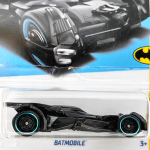 Hot Wheels BATMAN - Batmobile
