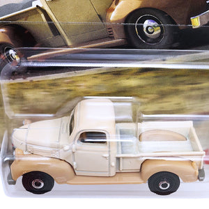 Matchbox 1940 Dodge V-Series Truck - Beige (119/125)