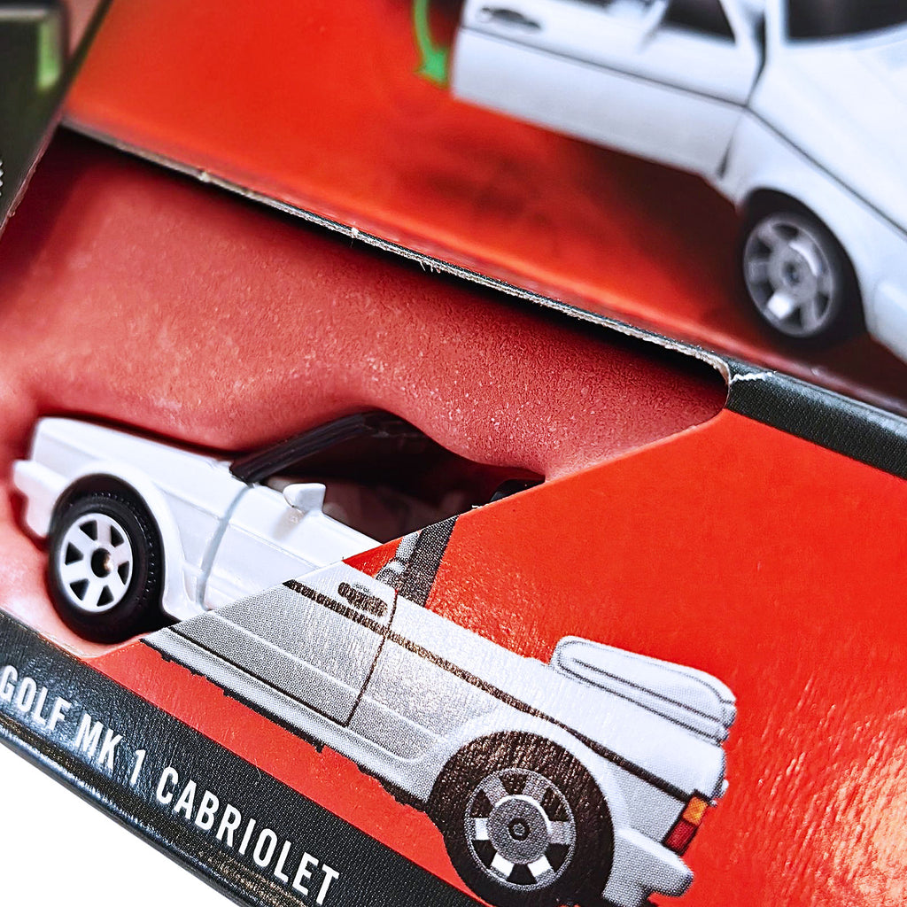 Matchbox MOVING PARTS | 1987 Volkswagen Golf MK1 Cabriolet - White (JBW73)