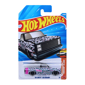 Hot Wheels TRUCKIN' ALONG - '83 Chevy Silverado