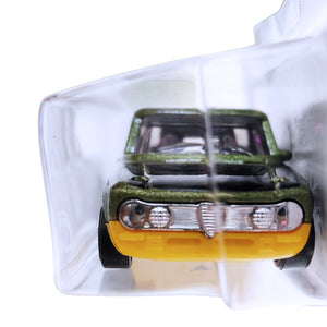 Hot Wheels Hot Wheels COOL CLASSICS - Alfa Romeo Giulia Ti Super - OliveGreen (218/250)
